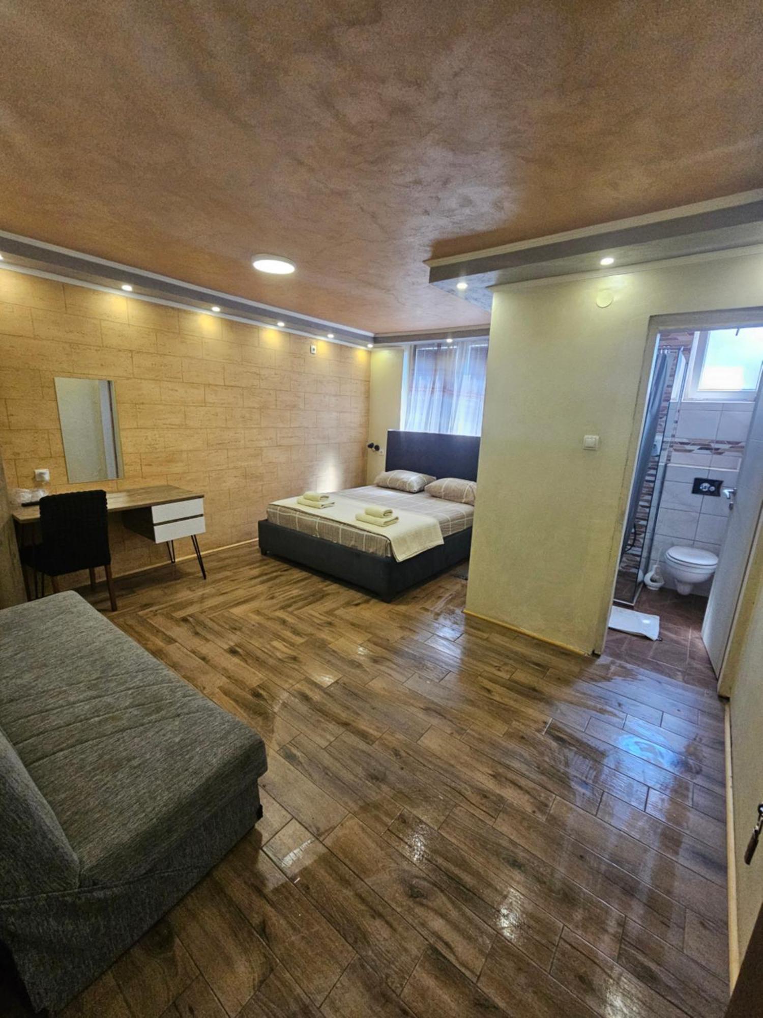 Prenociste Rooms Simke Subotica Exterior photo