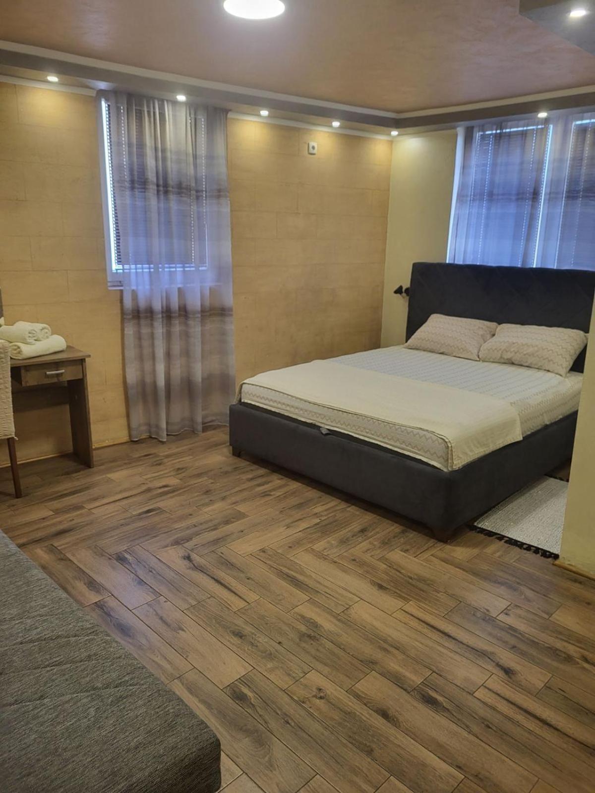 Prenociste Rooms Simke Subotica Exterior photo